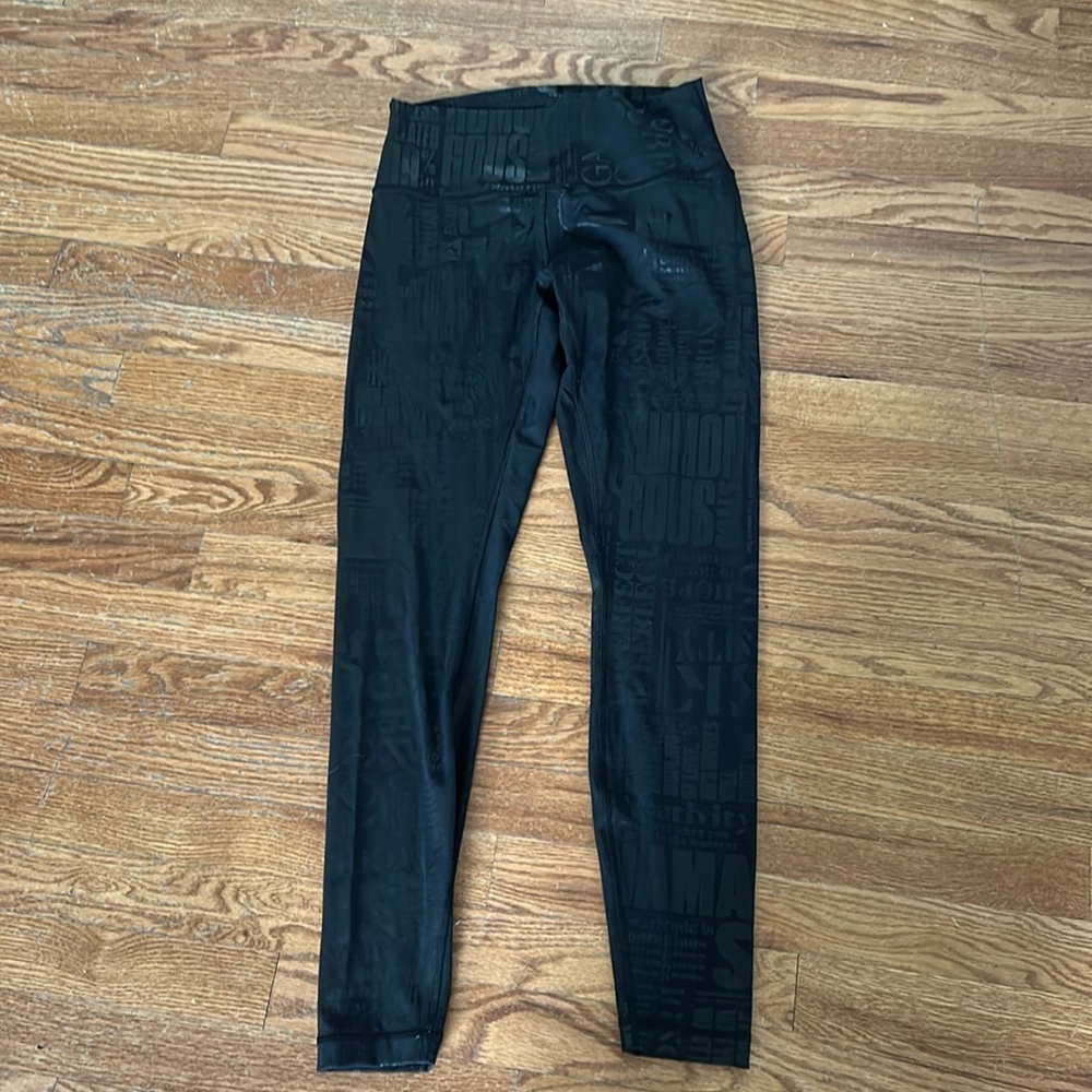 Lululemon wonder under leggings size 8